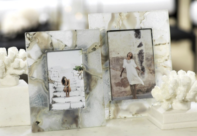 AGATE PHOTO FRAMES